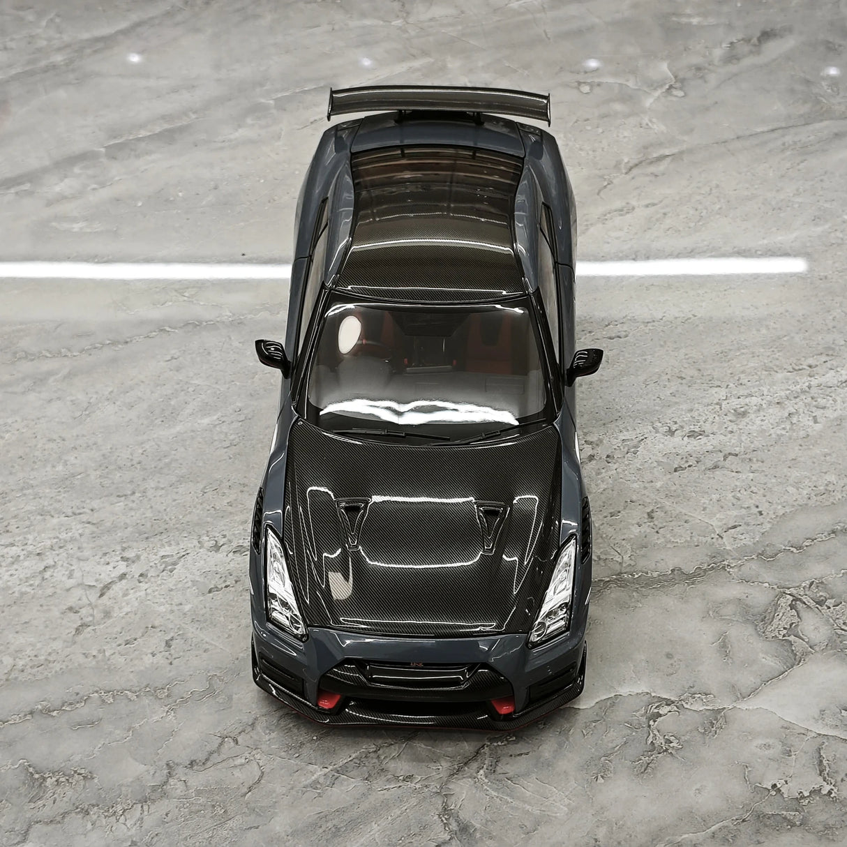 MotorHelix Nissan 2022 GT-R NISMO Special Edition Gray 1:18 – Modello da collezione pressofuso