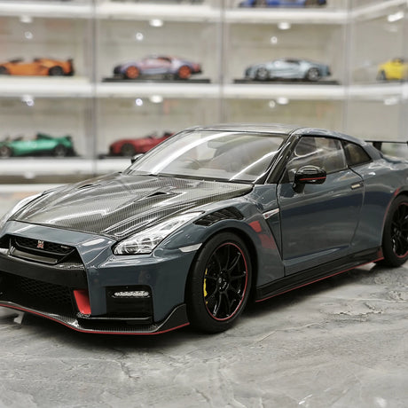 MotorHelix Nissan 2022 GT-R NISMO Special Edition Gray 1:18 – Modello da collezione pressofuso