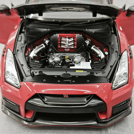 MotorHelix Nissan 2022 GT-R NISMO Special Edition Red 1:18 – Modello Pressofuso da collezione