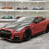 MotorHelix Nissan 2022 GT-R NISMO Special Edition Red 1:18 – Modello Pressofuso da collezione