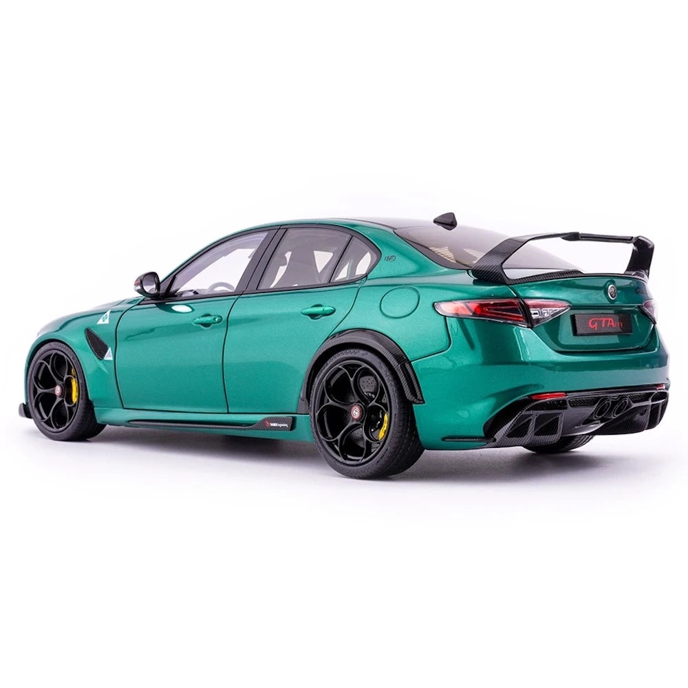 [MotorHelix] 1:18 Alfa Romeo 2020 Giulia GTA vert voiture miniature Die-Cast