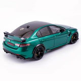 [MotorHelix] 1:18 Alfa Romeo 2020 Giulia GTA Green Model Car Die-Cast