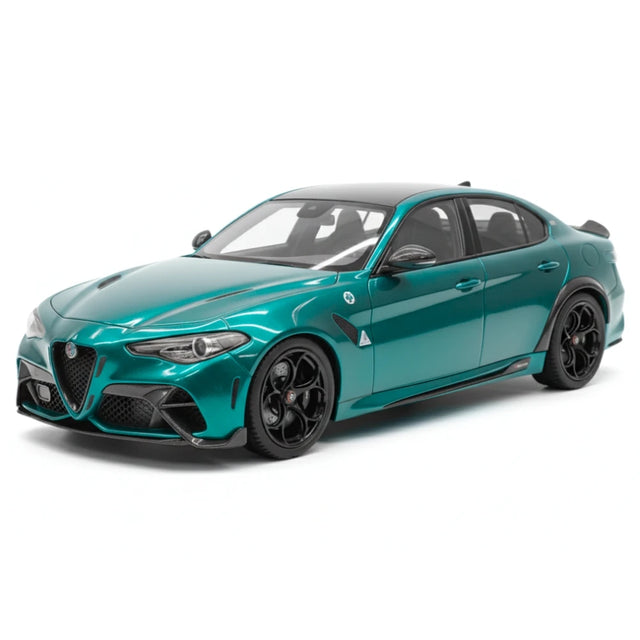 [MotorHelix] 1:18 Alfa Romeo 2020 Giulia GTA Green Model Car Die-Cast