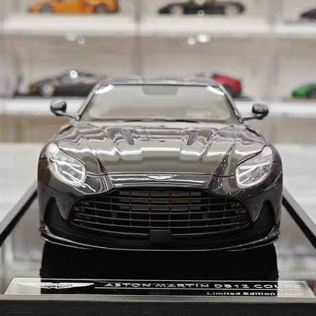 [MotorHelix] 1:18 Aston Martin 2023 DB12 Coupe Black Model Car Resin