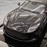 [MotorHelix] 1:18 Aston Martin 2023 DB12 Coupe Black Model Car Resin