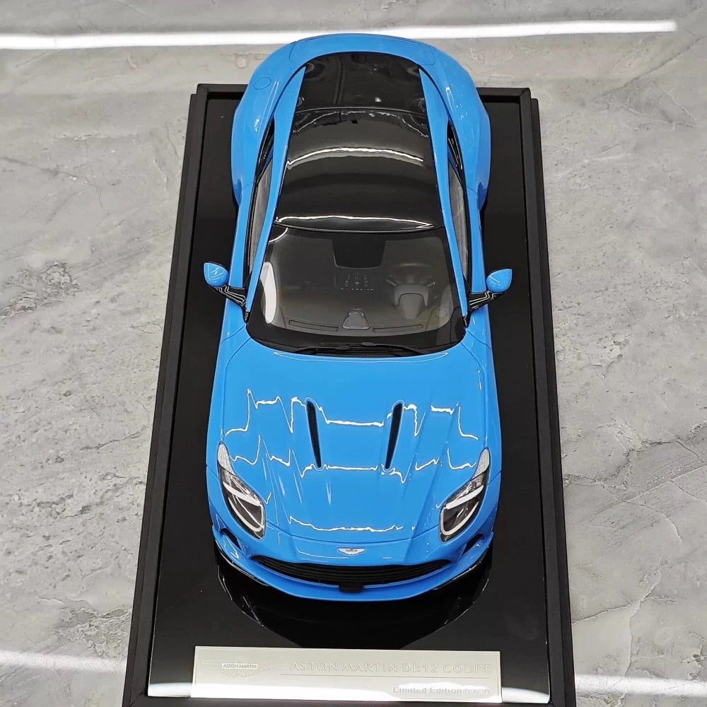 [MotorHelix] 1:18 Aston Martin 2023 DB12 Coupe Cyan Model Car Resin