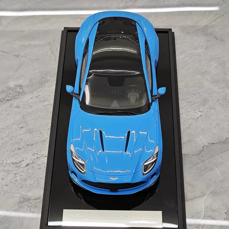 [MotorHelix] 1:18 Aston Martin 2023 DB12 Coupe Cyan Model Car Resin