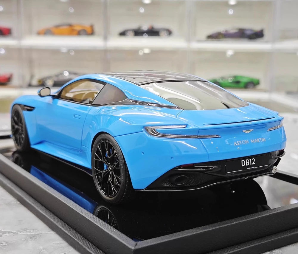 [MotorHelix] 1:18 Aston Martin 2023 DB12 Coupe Cyan Model Car Resin