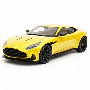 [MotorHelix] 1:18 Aston Martin 2023 DB12 Coupe Yellow Model Car Resin