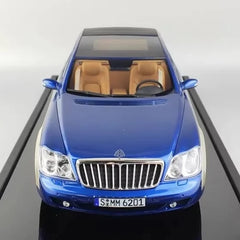 [MotorHelix] 1:18 Mercedes-Maybach 2007 62S Landaulet Silver & Blue Model Car Resin