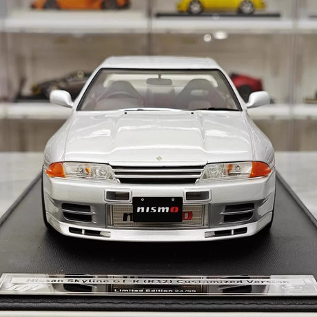 [MotorHelix] 1:18 Nissan 1990 Skyline GTR R32 Silver Model Car Resin