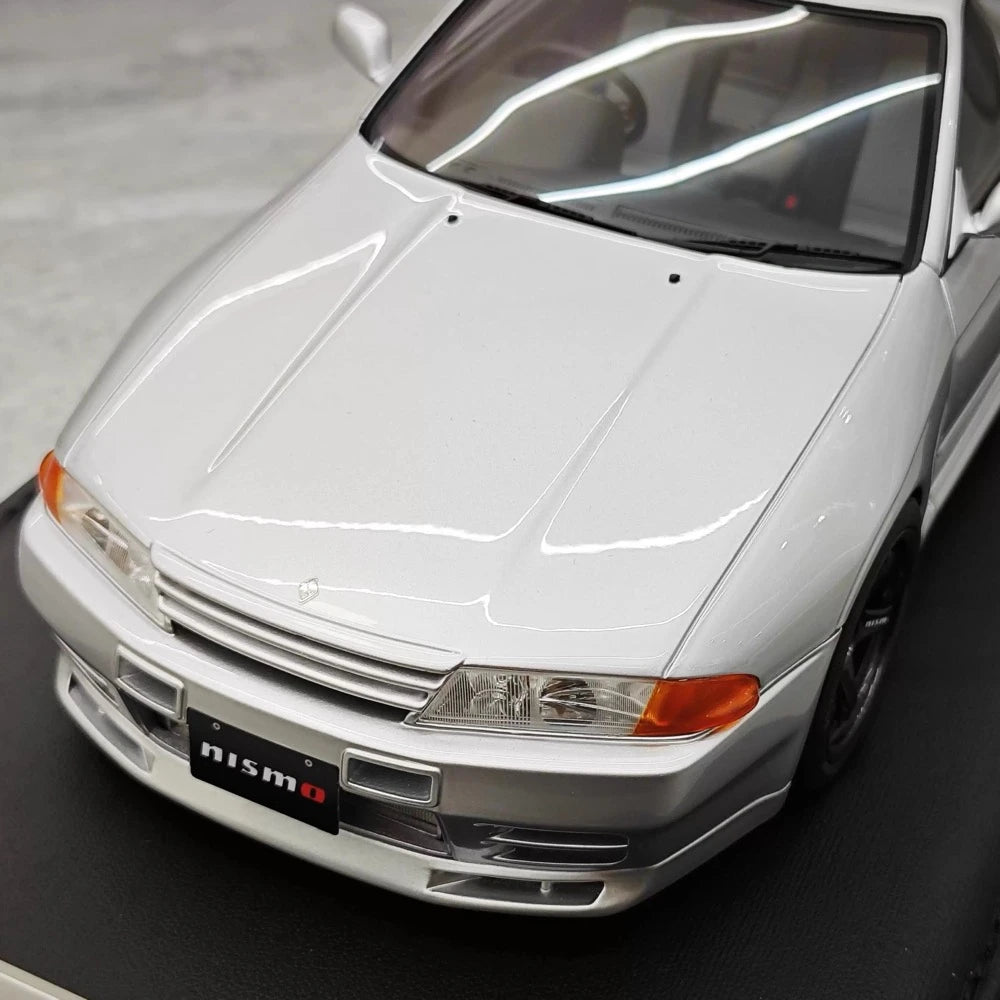 [MotorHelix] 1:18 Nissan 1990 Skyline GTR R32 Silver Model Car Resin