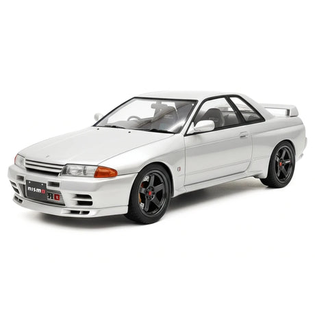 [MotorHelix] 1:18 Nissan 1990 Skyline GTR R32 Silver Model Car Resin