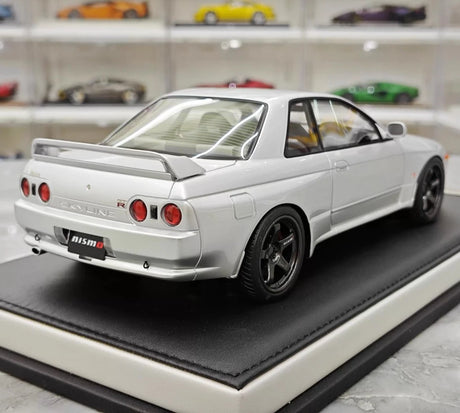 [MotorHelix] 1:18 Nissan 1990 Skyline GTR R32 Silver Model Car Resin