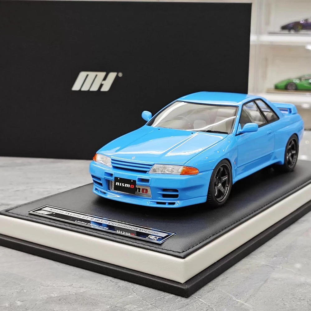 [MotorHelix] 1:18 Nissan 1990 Skyline GTR R32 Blue Model Car Resin
