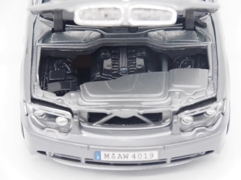 [MotorMax] 1:18 BMW 2002 E65 745i Gray Model Car Die-Cast