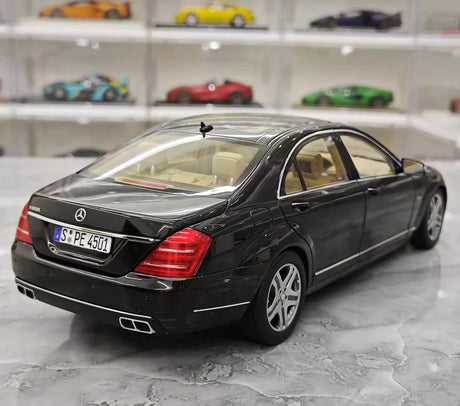 [MotorHelix] 1:18 Mercedes-Benz 2010 W221 S600L Black Model Car Die-Cast