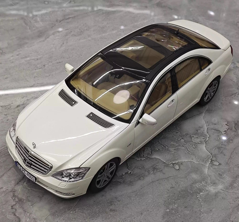 [MotorHelix] 1:18 Mercedes-Benz 2010 W221 S600L blanc voiture miniature Die-Cast