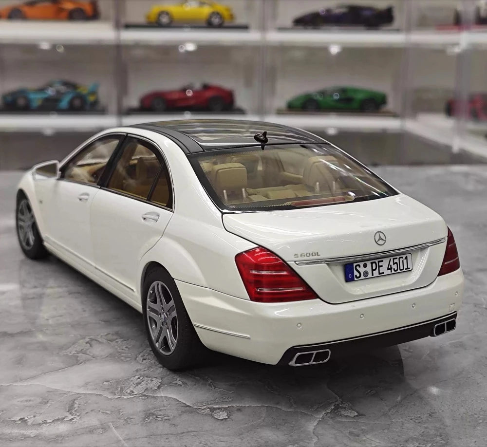[MotorHelix] 1:18 Mercedes-Benz 2010 W221 S600L blanc voiture miniature Die-Cast