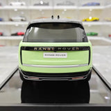 [MotorHelix] 1:18 Land Rover 2022 Range Rover SV グリーン モデルカー レジン