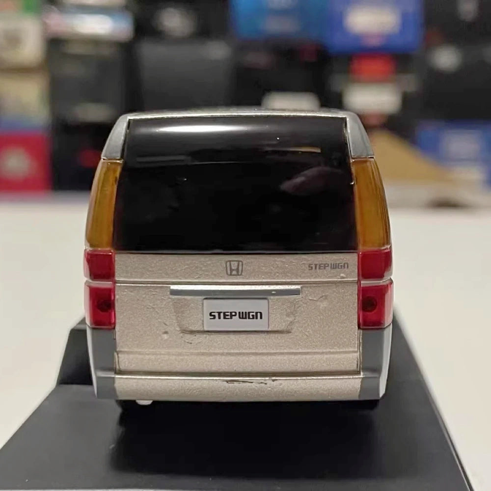 [Mtech] 1:43 Honda 2001 Stepwgn RF3 Gold Model Car Die-Cast