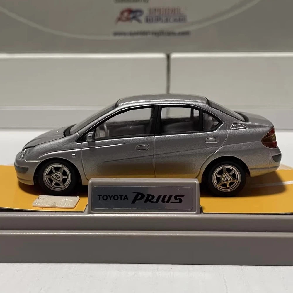 [Mtech] 1:43 Toyota 1997 Prius NHW10 Silver Model Car Die-Cast