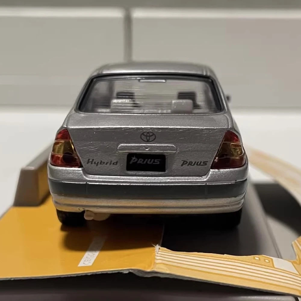 [Mtech] 1:43 Toyota 1997 Prius NHW10 Silver Model Car Die-Cast