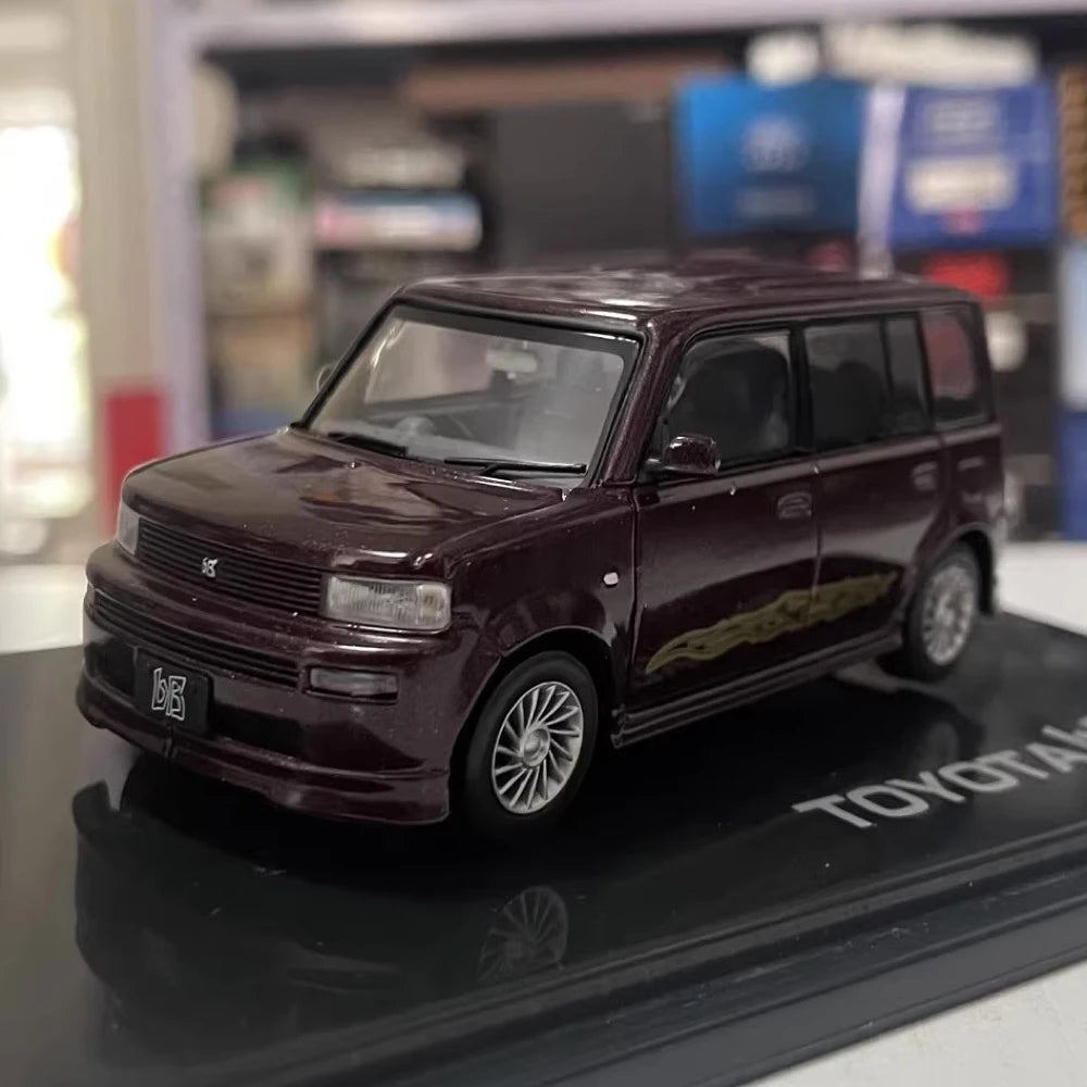 [Mtech] 1:43 Toyota 2000 bB Wine モデルカー Die-Cast