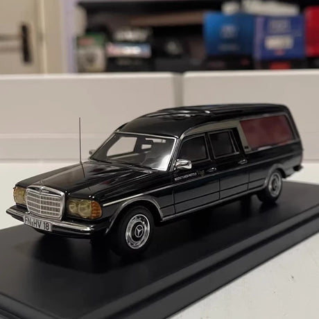 [NEO] 1:43 Mercedes-Benz 1978 W123 Hearse Black Model Car Die-Cast