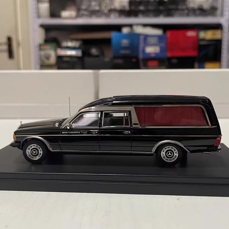 [NEO] 1:43 Mercedes-Benz 1978 W123 Hearse Black Model Car Die-Cast