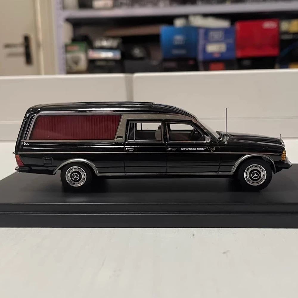 [NEO] 1:43 Mercedes-Benz 1978 W123 Hearse Black Model Car Die-Cast