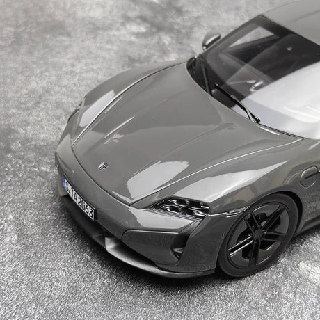 [NOREV] 1:18 Porsche 2024 Taycan Turbo S Slate Grey Neo Model Car Die-Cast