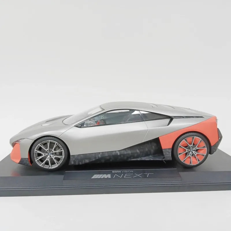 [NZG] 1:18 BMW 2019 Vision M Next Silver Model Car Resin