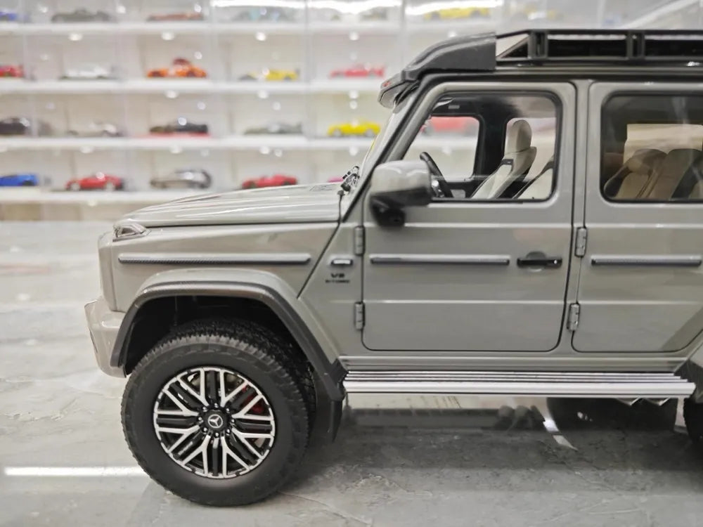 [NZG] 1:18 Mercedes-AMG 2018 G63 4x4 Gray Model Car Die-Cast