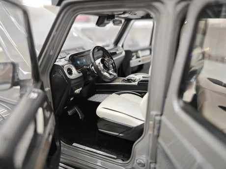 [NZG] 1:18 Mercedes-AMG 2018 G63 4x4 Gray Model Car Die-Cast
