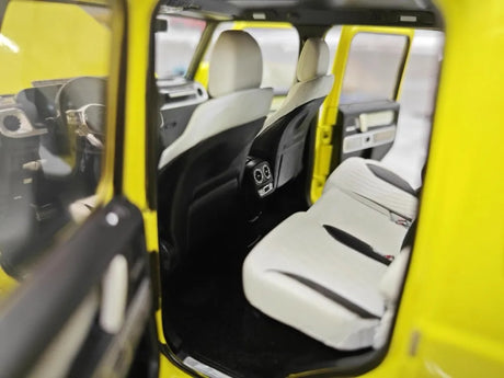 [NZG] 1:18 Mercedes-AMG 2018 G63 4x4 Yellow Model Car Die-Cast