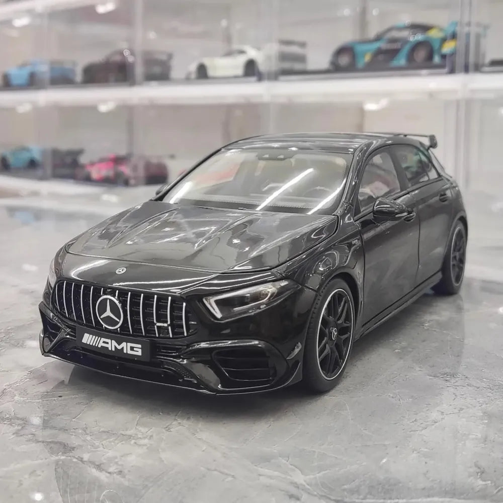 [NZG] 1:18 Mercedes-AMG 2020 A45 S Black Model Car Die-Cast