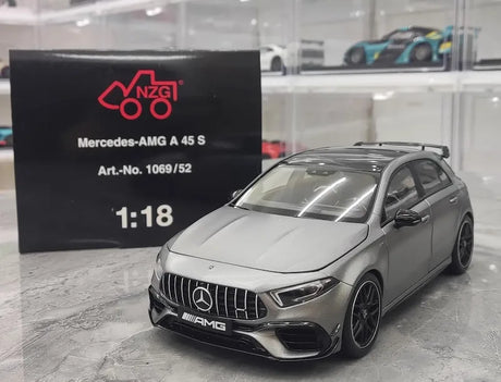 [NZG] 1:18 Mercedes-AMG 2020 A45 S grijs modelauto Die-Cast