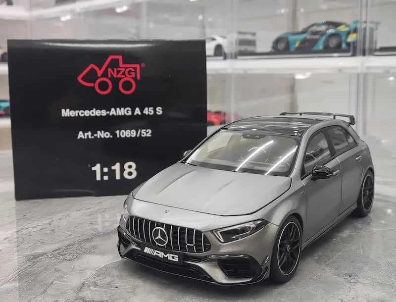 [NZG] 1:18 Mercedes-AMG 2020 A45 S Gray Model Car Die-Cast