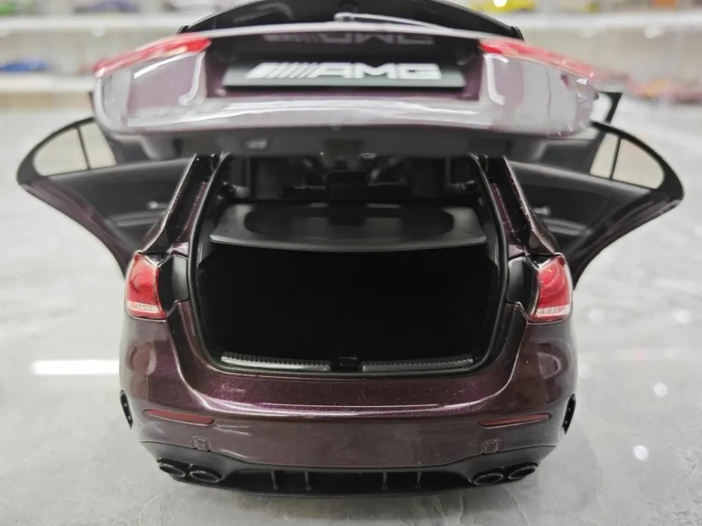 [NZG] 1:18 Mercedes-AMG 2020 A45 S Purple Model Car Die-Cast