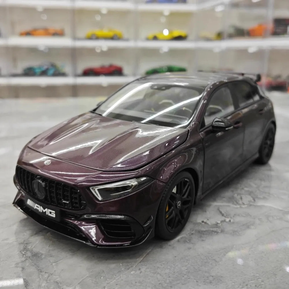 [NZG] 1:18 Mercedes-AMG 2020 A45 S Purple Model Car Die-Cast