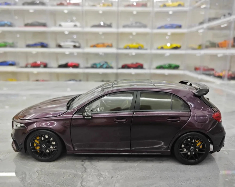 [NZG] 1:18 Mercedes-AMG 2020 A45 S Purple Model Car Die-Cast
