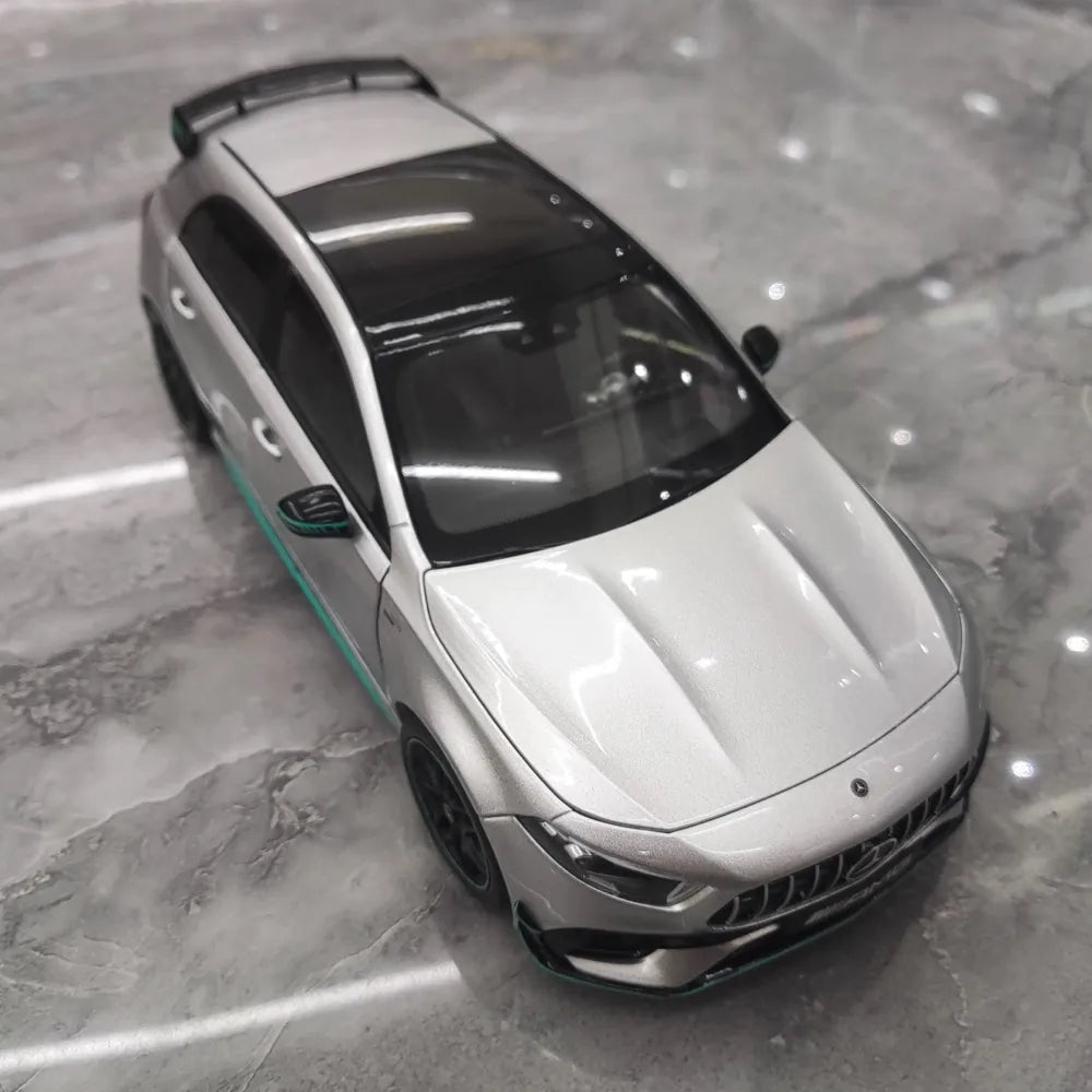 [NZG] 1:18 Mercedes-AMG 2020 A45 S argent voiture miniature Die-Cast