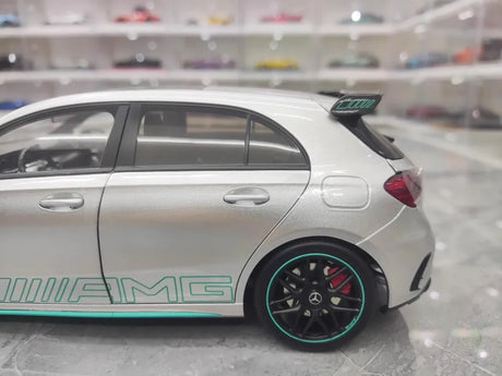[NZG] 1:18 Mercedes-AMG 2020 A45 S Silver Model Car Die-Cast