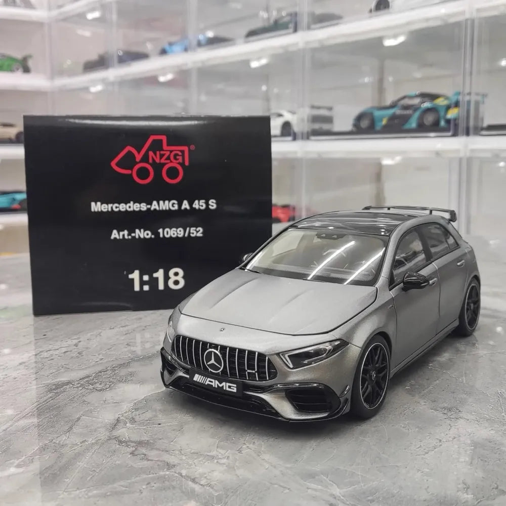 [NZG] 1:18 Mercedes-AMG 2020 A45 S argent voiture miniature Die-Cast