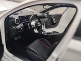 [NZG] 1:18 Mercedes-AMG 2020 A45 S White Model Car Die-Cast