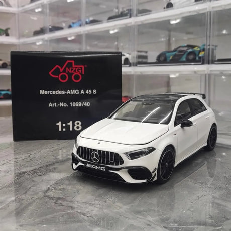 [NZG] 1:18 Mercedes-AMG 2020 A45 S White Model Car Die-Cast