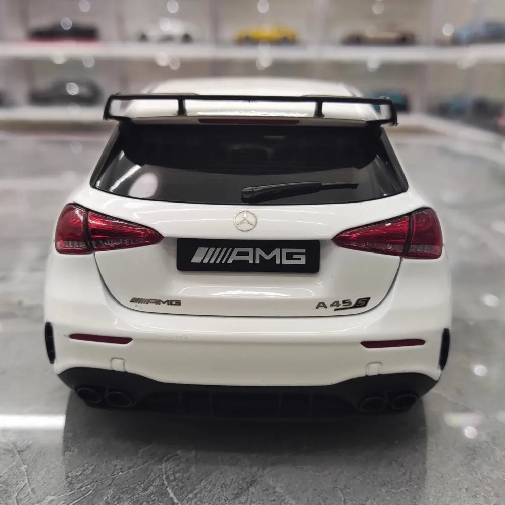[NZG] 1:18 Mercedes-AMG 2020 A45 S ホワイト モデルカー Die-Cast