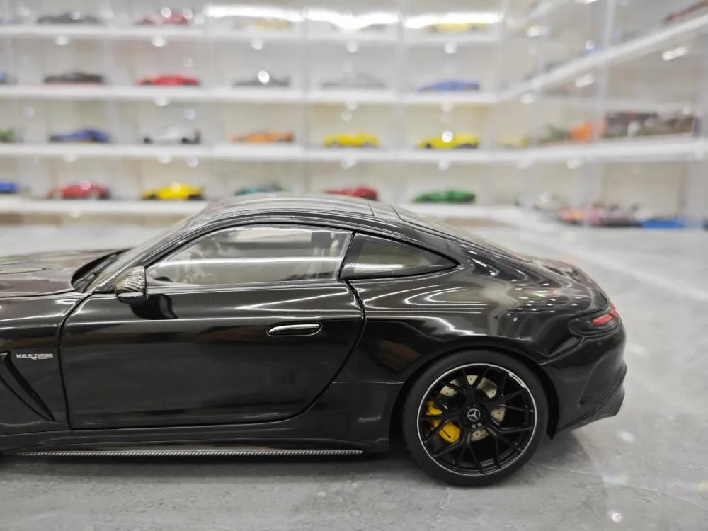 [NZG] 1:18 Mercedes-AMG 2024 GT63 Black Model Car Die-Cast