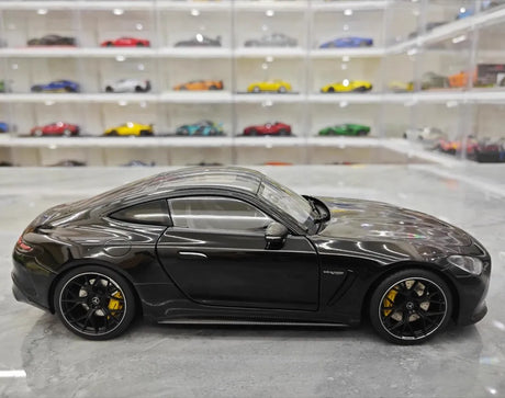 [NZG] 1:18 Mercedes-AMG 2024 GT63 Black Model Car Die-Cast